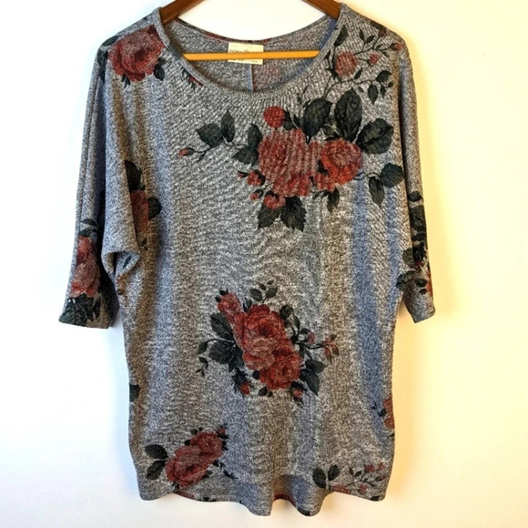 Floral Tunic - Medium - Picture 1 of 3